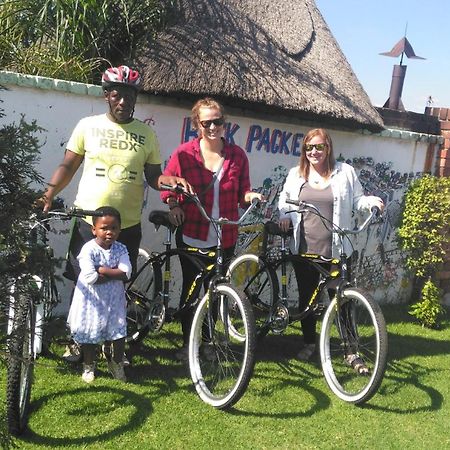 Auberge de jeunesse Authentic Bicycle Tours And Backpackers à Soweto Chambre photo