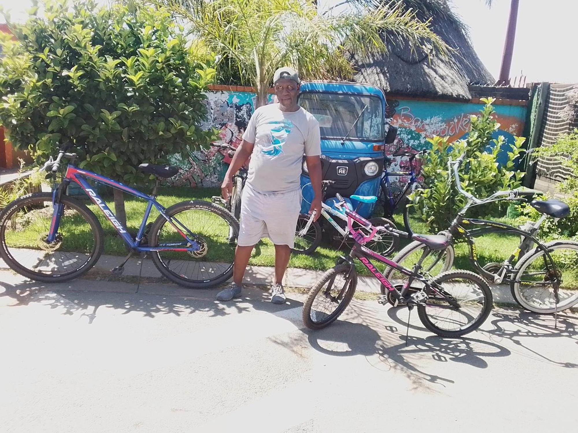 Auberge de jeunesse Authentic Bicycle Tours And Backpackers à Soweto Extérieur photo
